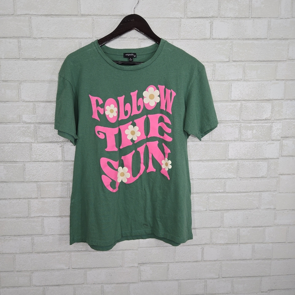 Originality "Follow the Sun" cute tee